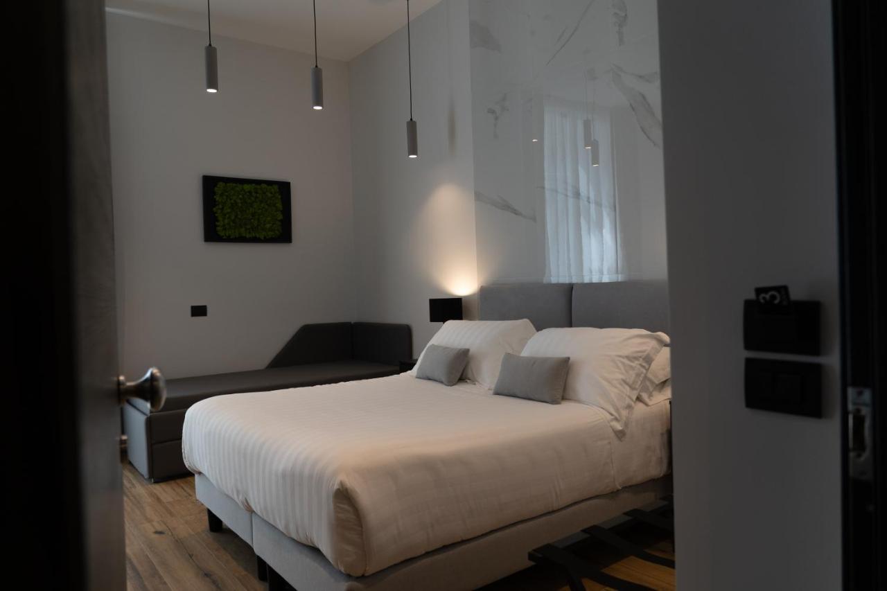 Hotel 4Heavens_Naples Extérieur photo