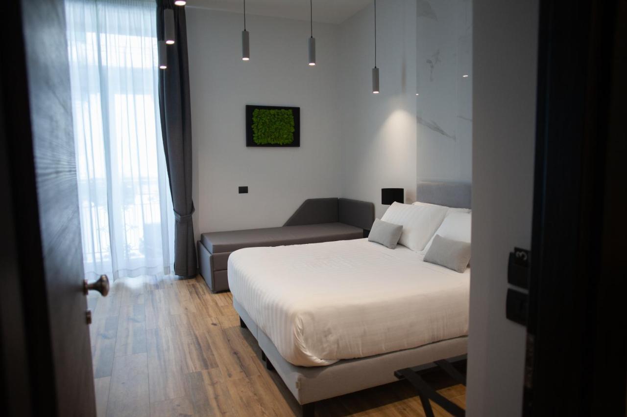 Hotel 4Heavens_Naples Extérieur photo