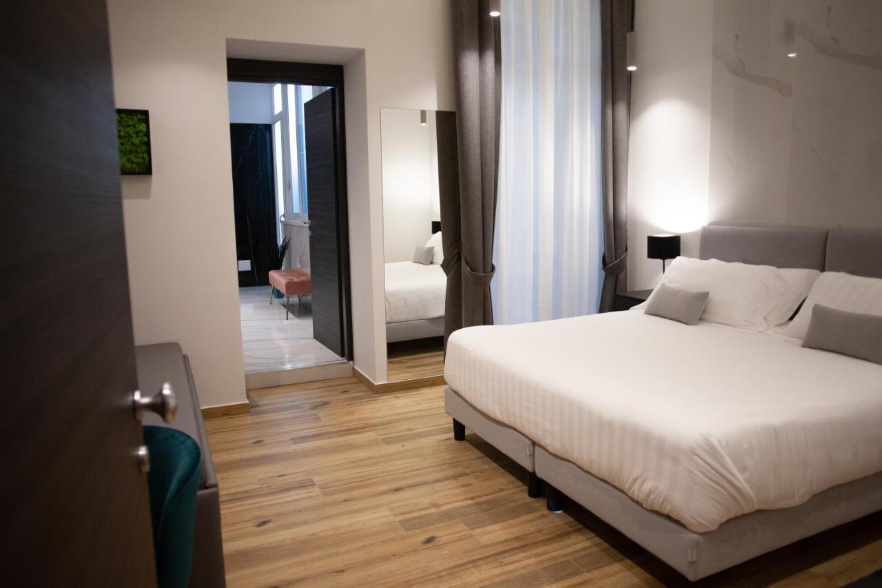 Hotel 4Heavens_Naples Extérieur photo