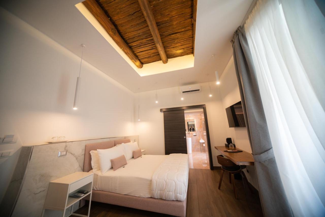 Hotel 4Heavens_Naples Extérieur photo
